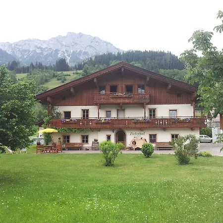 Çiftlik konaklama Zieferhof *